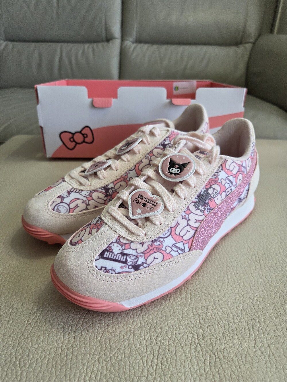 NWB - Puma x Hello Kitty Big Kids' Sneakers - US 4/EU 35.5, US 6.5/EU 38.5